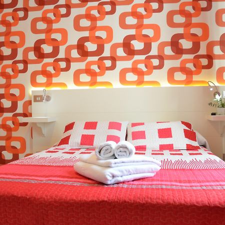Far Home Plaza Mayor Madrid Exteriér fotografie