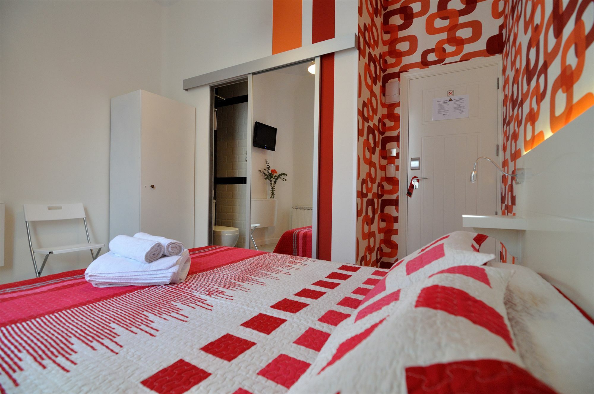 Far Home Plaza Mayor Madrid Exteriér fotografie