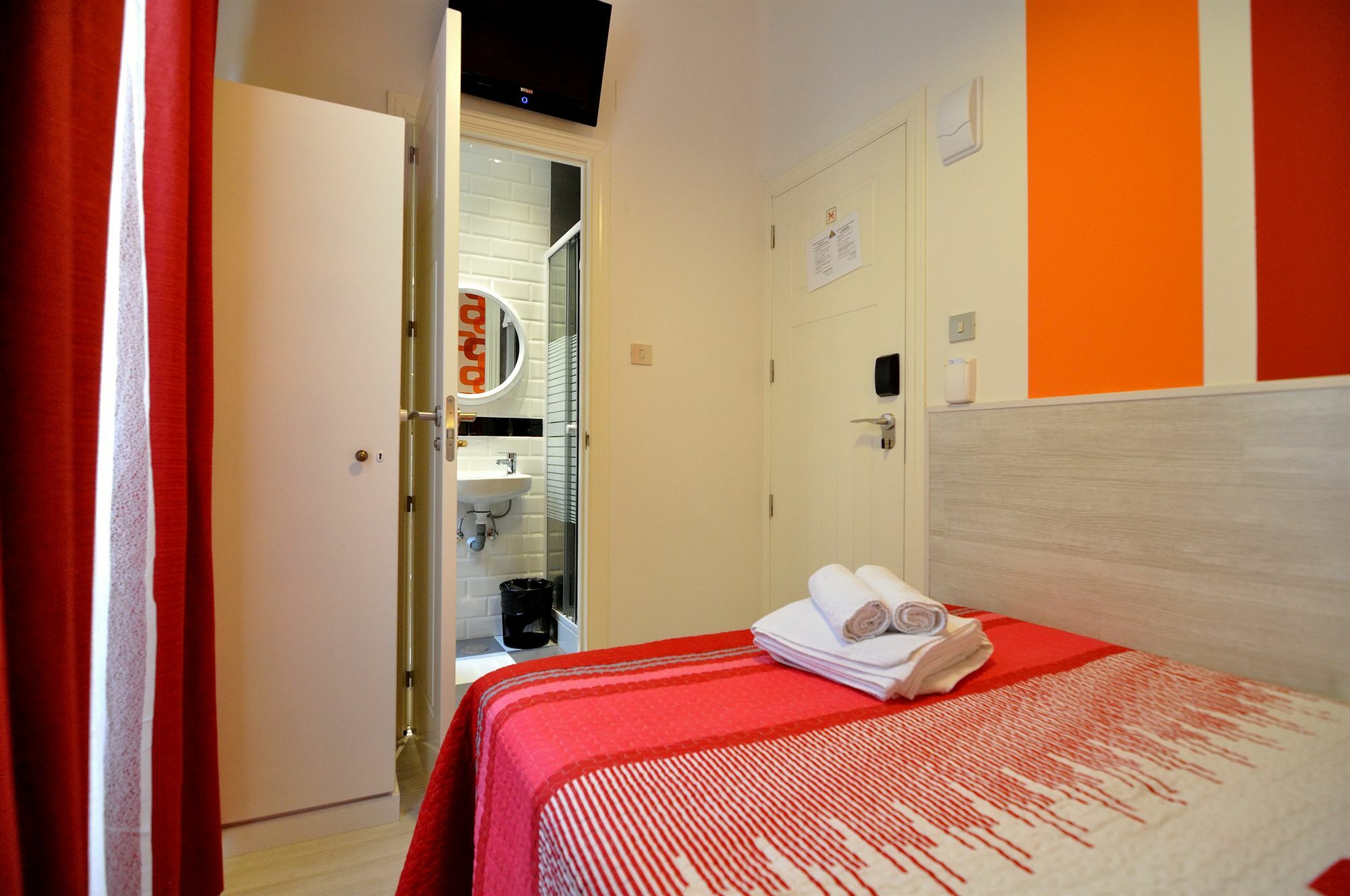 Far Home Plaza Mayor Madrid Exteriér fotografie